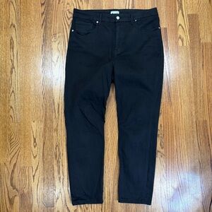 Good American Classic Black Jeans (18)